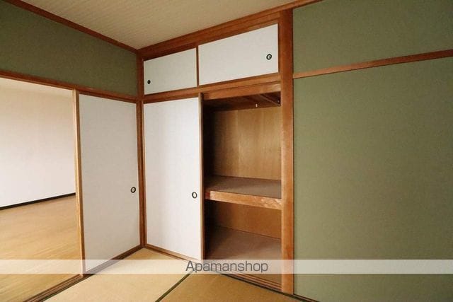 イエローハイツの内装写真