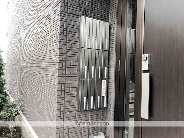 サン アルト Iの玄関写真