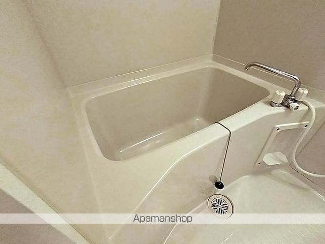 アルパインの内装写真