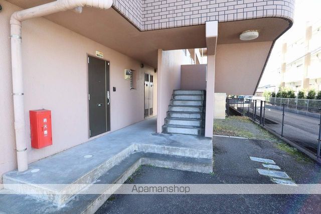 アルバIIの玄関写真