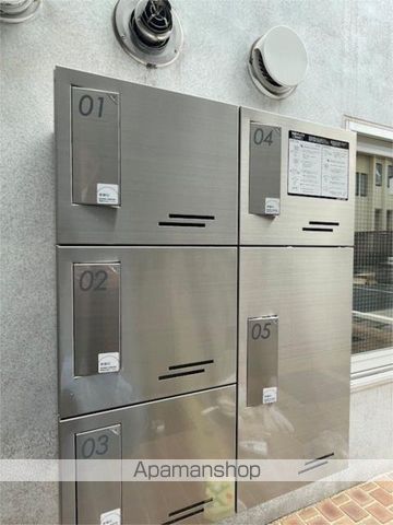 OOKAYAMA APARTMENTの内装写真