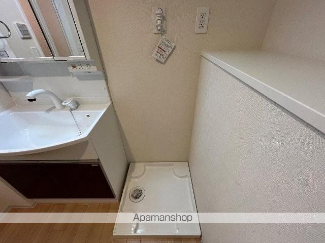 チャコールII番館の内装写真