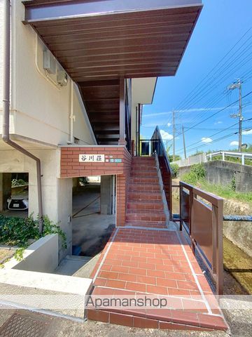 谷川荘の玄関写真