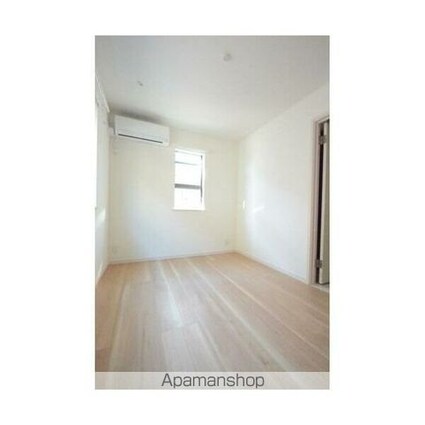 Ｏｐｕｓ　ＩＩ[1K/25.51m2]のリビング・居間2