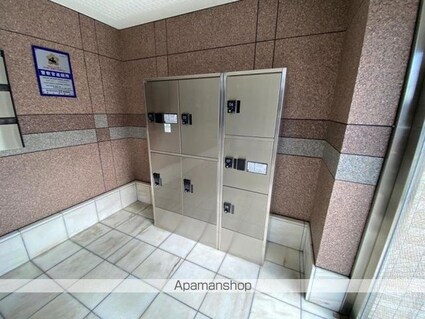 Ｇｒａｎｄ　Ｌａｔｏｕｒ[1LDK/54.45m2]の共用部1