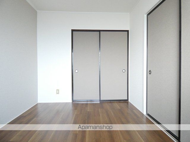サンロード中野の玄関写真