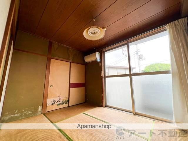 酒井ビルの内装写真