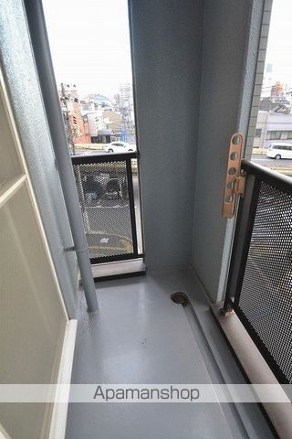B2コートの内装写真