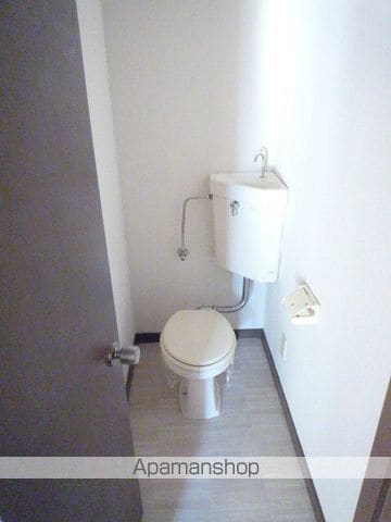 クィーンズコート鴨江の内装写真