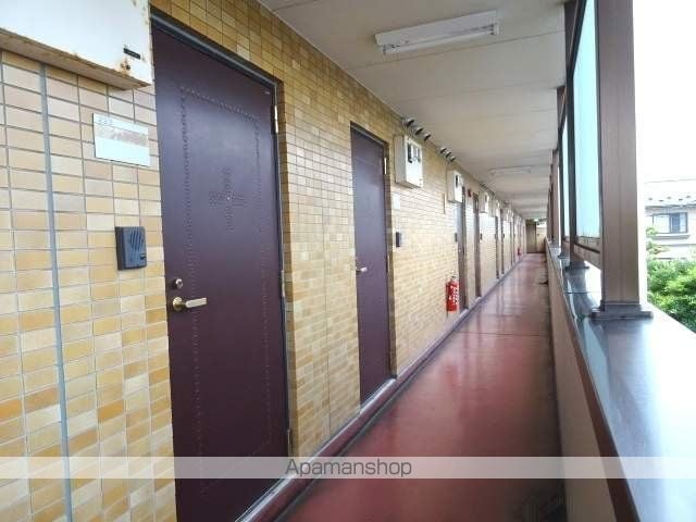 レジデンスカープ富山の玄関写真
