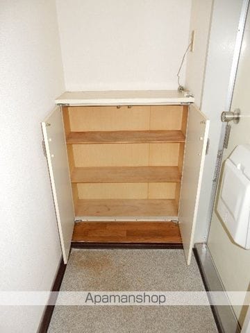 コーポラス高島新屋敷の内装写真