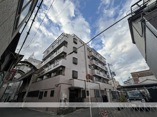 メーベルハイツCの外観写真