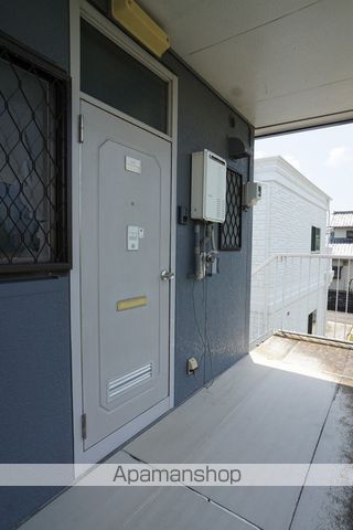 コーポ十字路の玄関写真