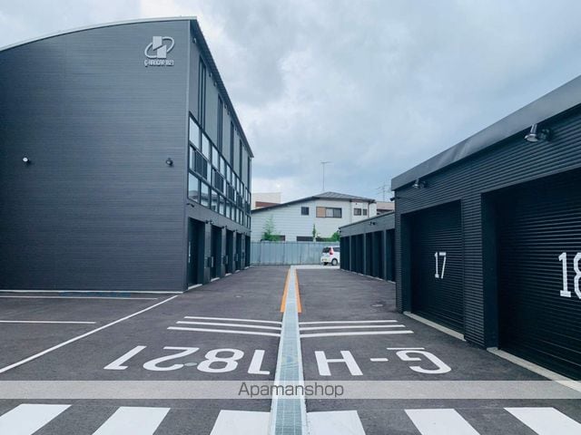 GーHANGAR1821の玄関写真
