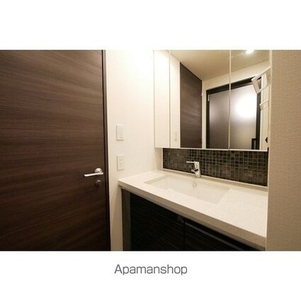 コンフォリア新宿イーストサイドタワー[1R/44.8m2]の洗面所