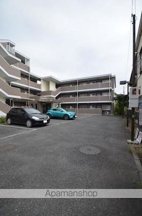 コーポレート武蔵境[2DK/53.18m2]の駐車場1