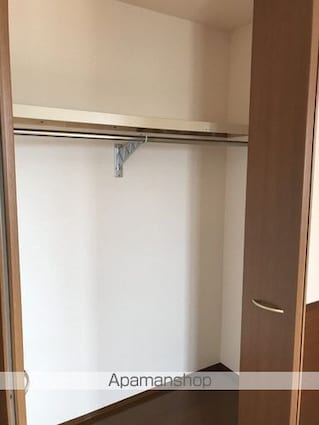 クレマンティーヌ　Ｂ棟[2LDK/66.79m2]の収納