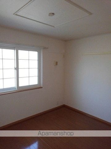 ヴィラ スクエアCの内装写真
