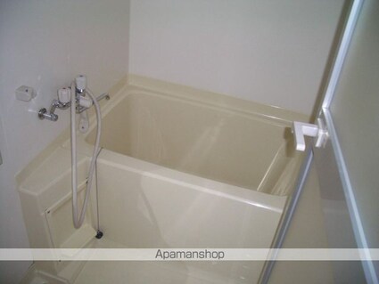 ヴィラ円山３[1LDK/39.33m2]のバス