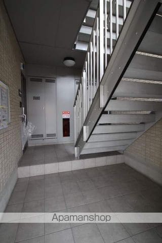 ベルパージュ B棟の玄関写真
