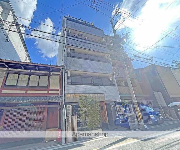バインオークFINEの外観写真