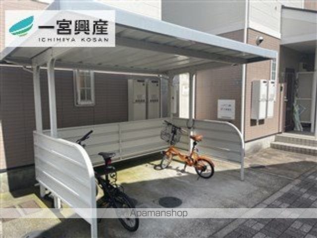マーヴェラス竹原Aの外観写真