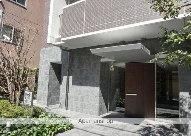 パークアクシス仲御徒町の玄関写真