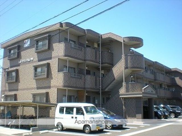 レオ・グランド山ノ神の外観写真