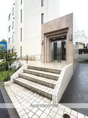 すずらんマンションの玄関写真