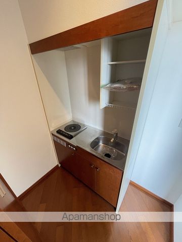 FORESTAGE江坂垂水町の内装写真