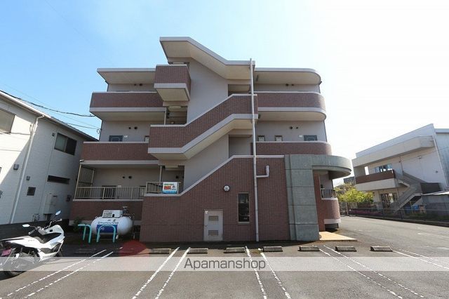 ルネス東浜の外観写真
