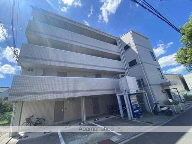 ラッシュプレミア松原の外観写真