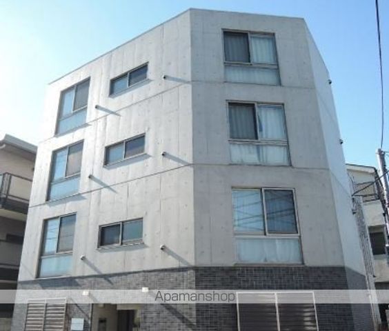 レガリア大泉学園の玄関写真