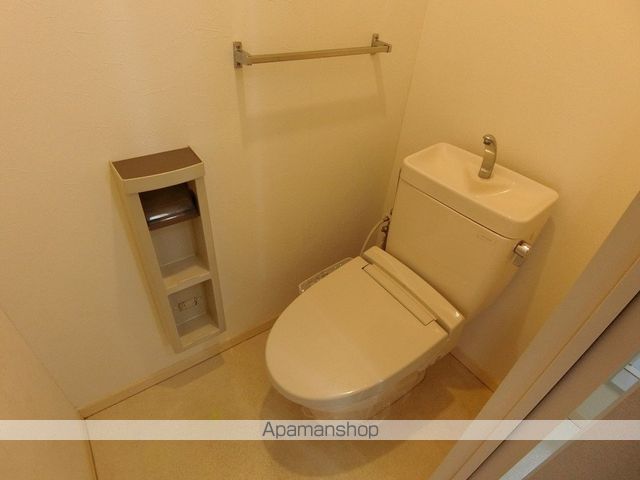 ひかりBの内装写真