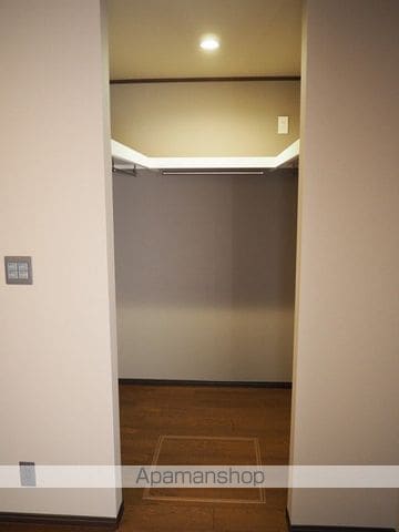 西久保町戸建の内装写真