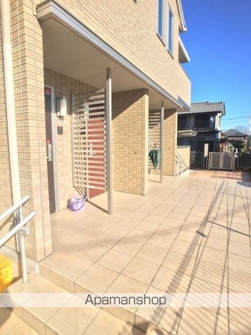 セジュール日野本町の玄関写真