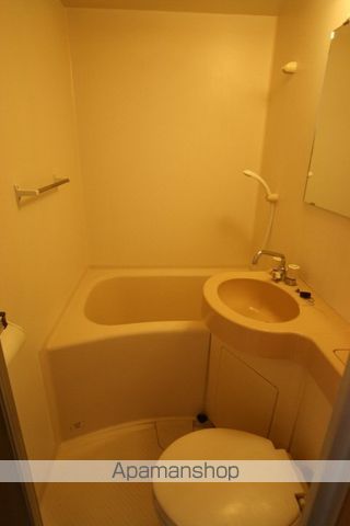 シャトー栄根IIの内装写真