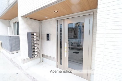 セレスティア西台Ｂ[1LDK/40.46m2]のエントランス