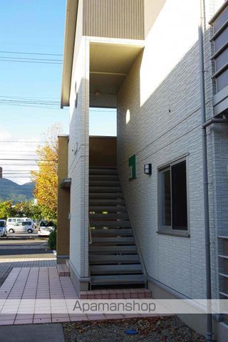ルーエ三本柳 ABの外観写真