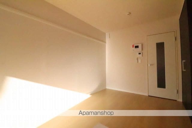 レオネクストADAMANTIIIの内装写真