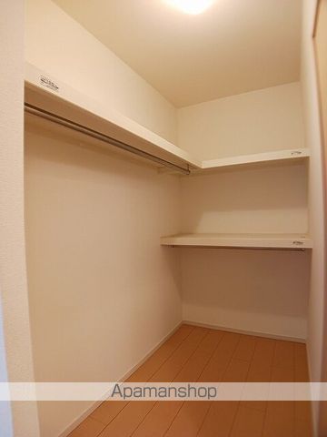 グラントの内装写真