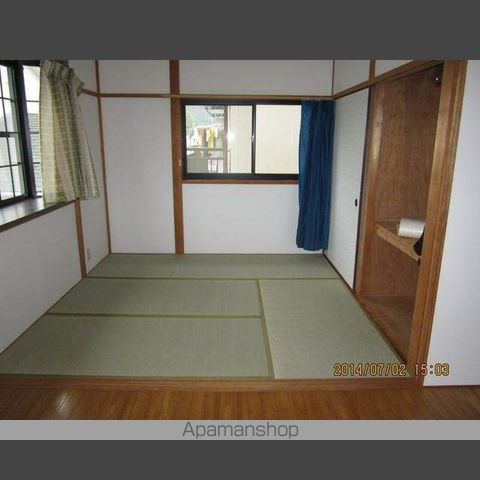 アパートメントサライの内装写真