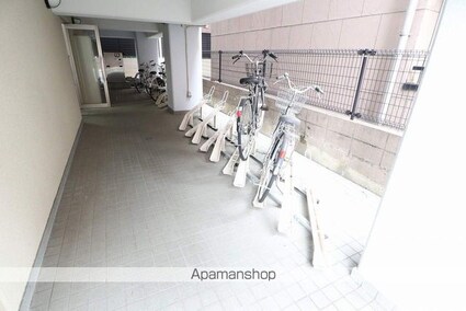 ＥＩＧＨＴＹ－ＥＩＧＨＴ　Ｈｉｎｏ[1K/22.09m2]のエントランス