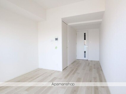 エスリード今池ルミナス[1K/25.74m2]のリビング・居間