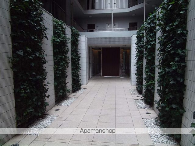 エスティメゾン四谷坂町の外観写真