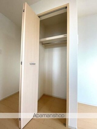 和歌山県和歌山市岩橋[1LDK/45.07m2]の収納