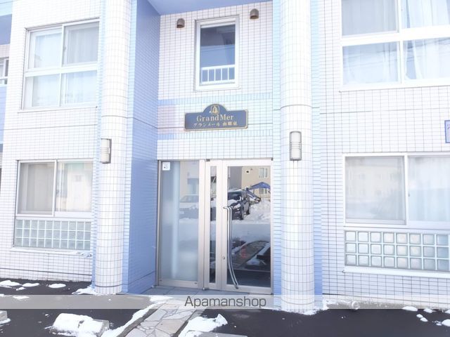グランメール南郷東の玄関写真