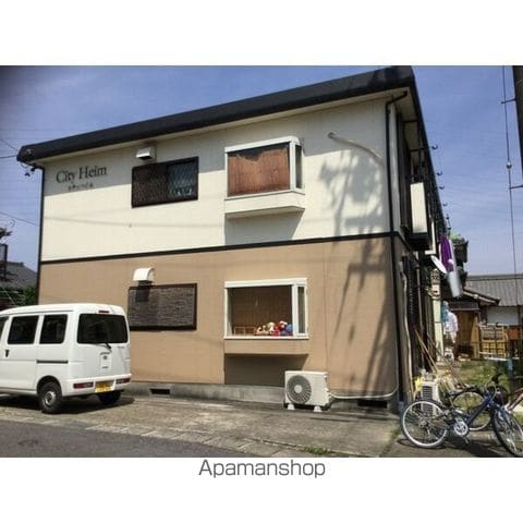 シティハイムの玄関写真