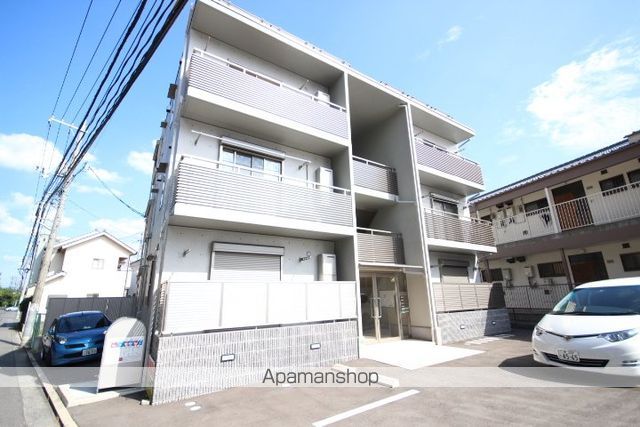 シャングリラ緑井の外観写真