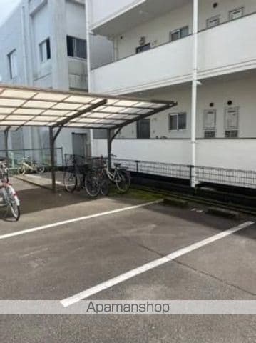 いとまんマンションの外観写真